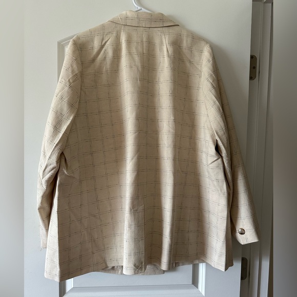 The Caldwell Double Breasted Blazer in Ghent Plaid—Brand New with Tag - Picture 4 of 6